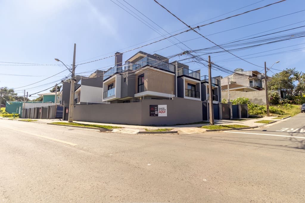 Pilar TownHouse